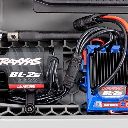 Traxxas Rustler 4X4 BL-2s: 1/10 Scale 4WD Stadium Truck