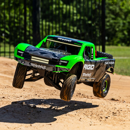 Traxxas Unlimited Desert Racer® 6S RTR 4WD Race Truck w/LED Lights – 85086-4