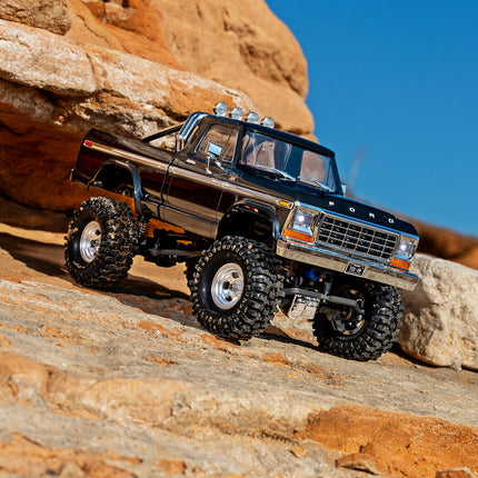 TRAXXAS TRX-4M Ford F-150 High Trail Edition – 1/18 RTR Crawler
