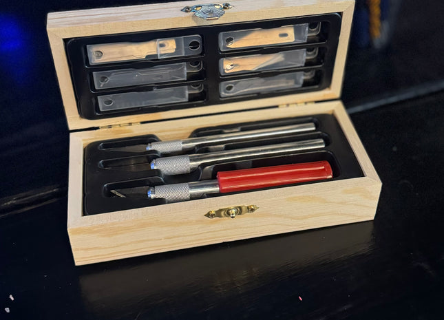 Boof RC Hobby Knife Set – 15 Blades, 3 Handles, Wooden Storage Case Part #: BFCUT003