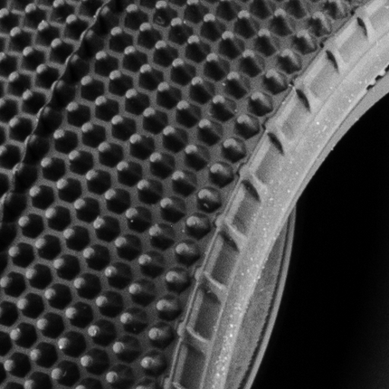 Avid Sweeper 2.2” Rear Carpet Tire AV3000