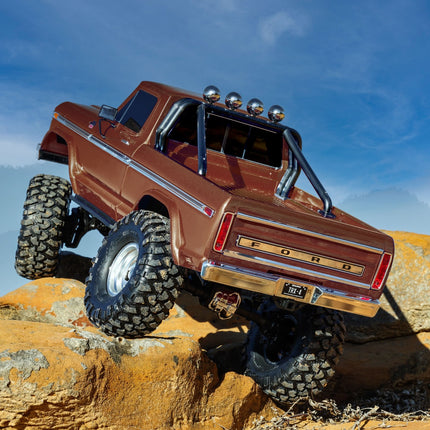 Traxxas TRX-4® High Trail Edition 1/10 RC Crawler w/ 1979 Ford F-150 Ranger XLT Body [92046-4]