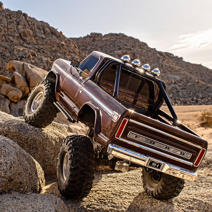 Traxxas TRX-4® High Trail Edition 1/10 RC Crawler w/ 1979 Ford F-150 Ranger XLT Body [92046-4]