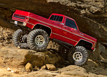 Traxxas TRX-4 1/10 Trail Crawler Truck w/'79 Chevrolet K10 Truck Body w/TQi 2.4GHz Radio