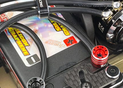 1UP Racing Heatsink Bullet Plug Grips w/5mm Bullets (Black/Red) – 1UP-190436